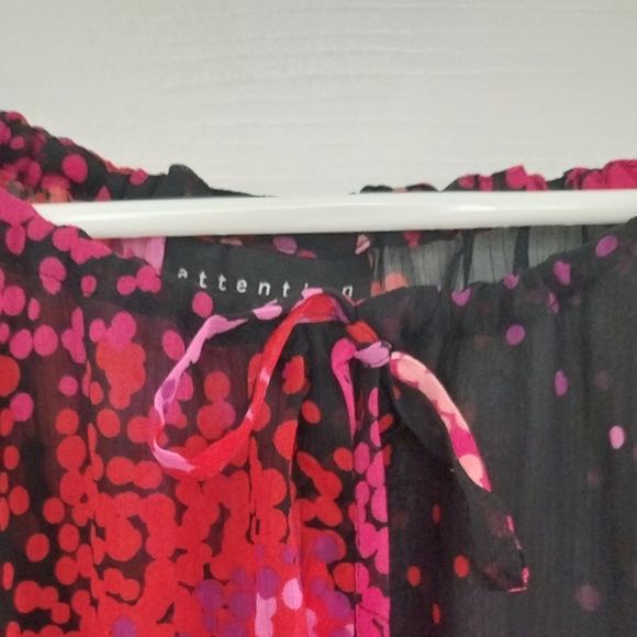 Colorful blouse - Picture 7 of 9